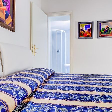Hotel Hesperia Βενετία Εξωτερικό φωτογραφία