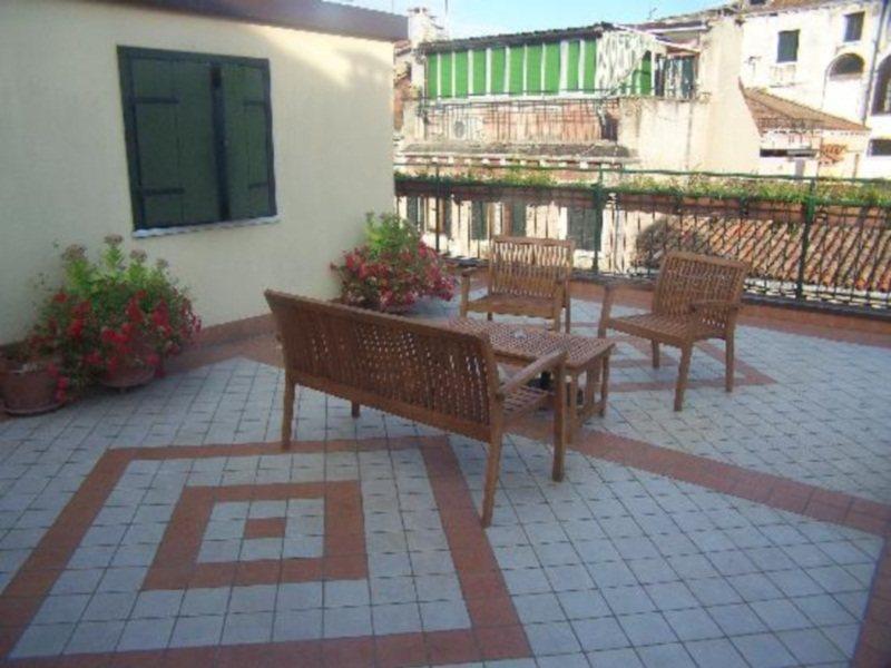 Hotel Hesperia Βενετία Εξωτερικό φωτογραφία