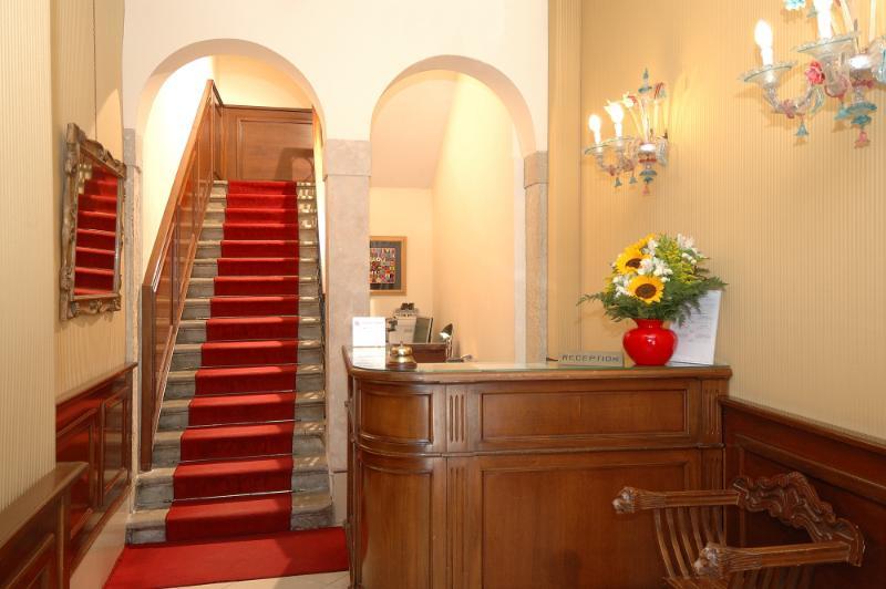 Hotel Hesperia Βενετία Εξωτερικό φωτογραφία